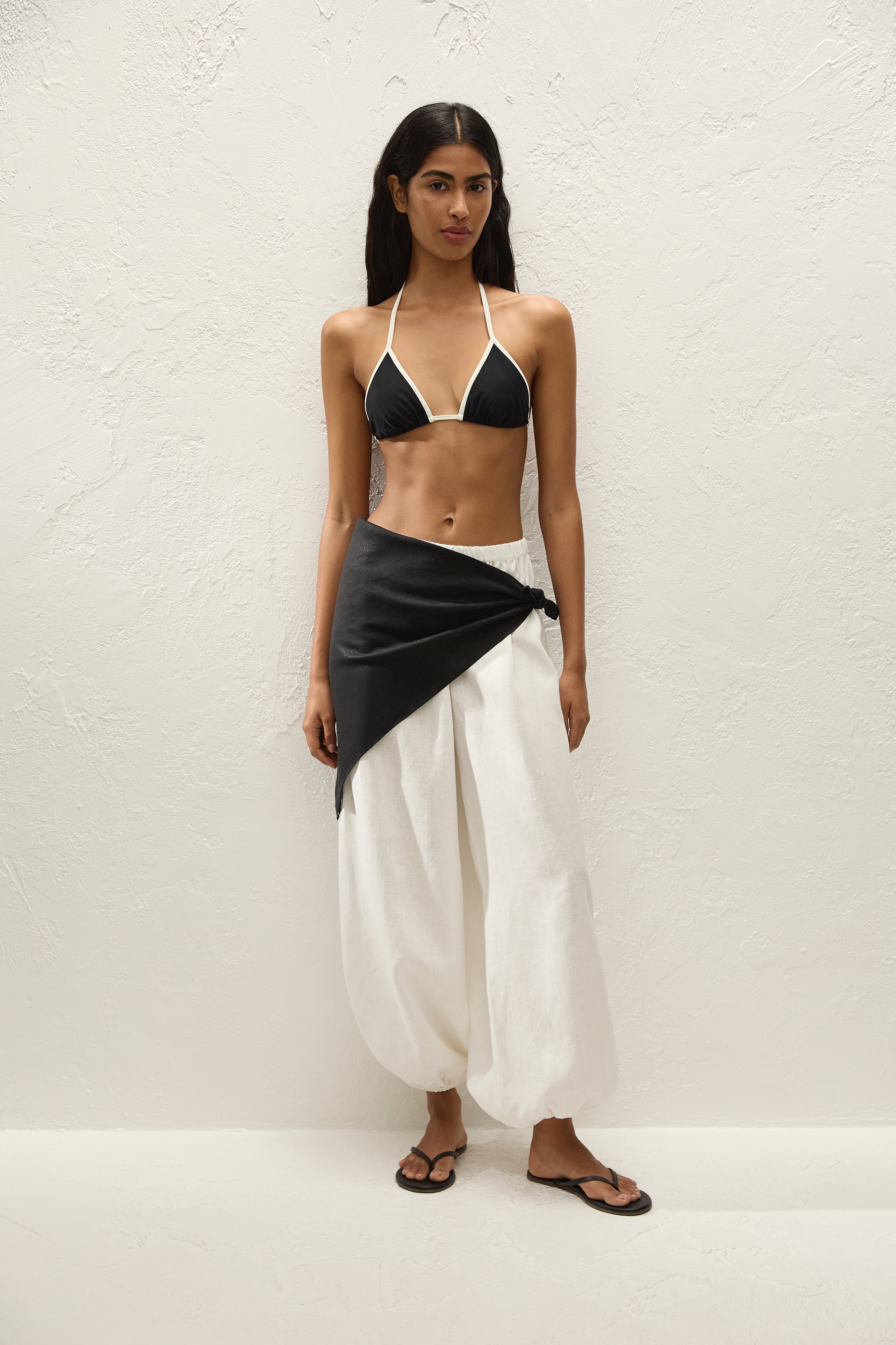 Valdir Bikini Top Black Milk