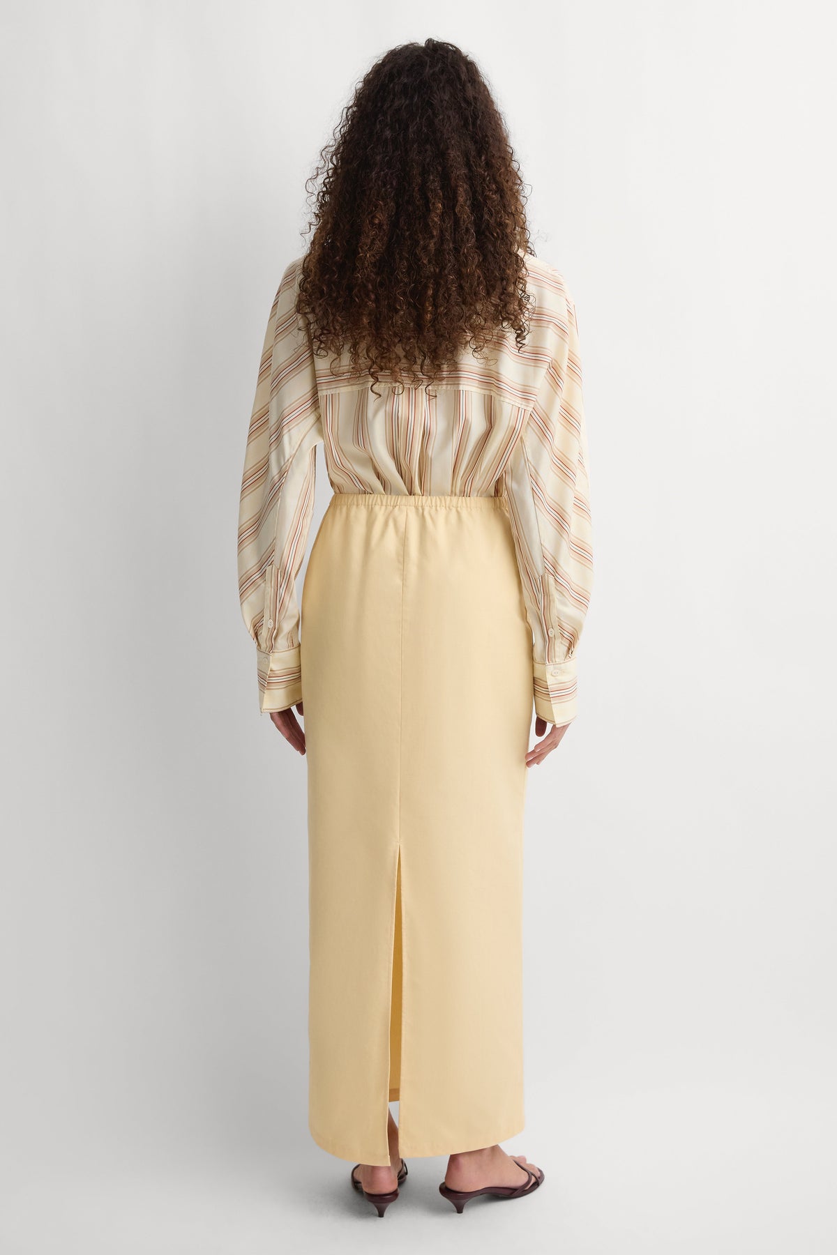 The Pocket Skirt Straw