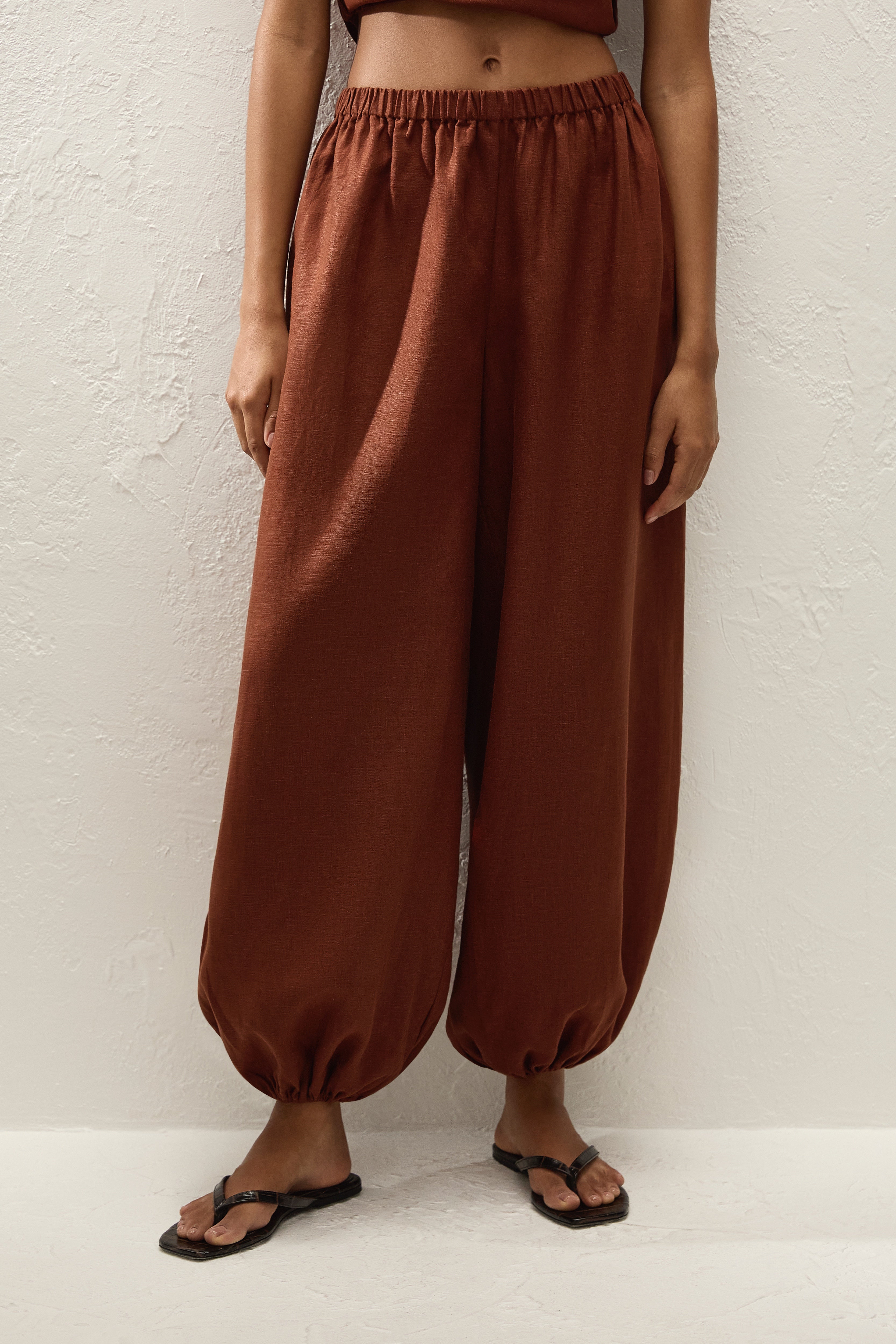 Kortez Balloon Pant Brick